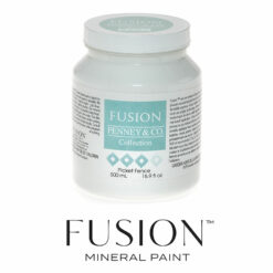 Fusion-Mineral-Paint-Picket-Fence